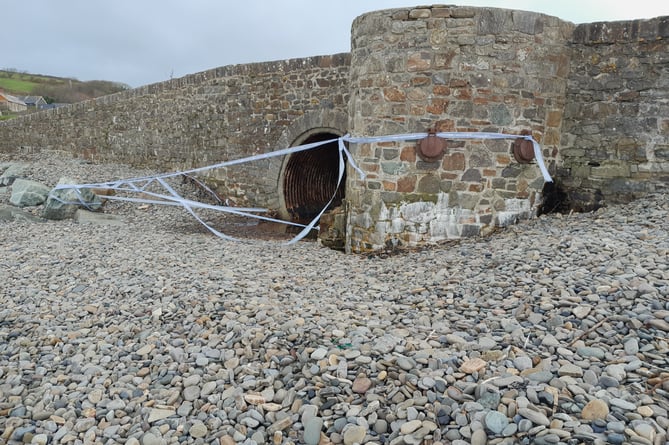 Broad Haven North oil pollution