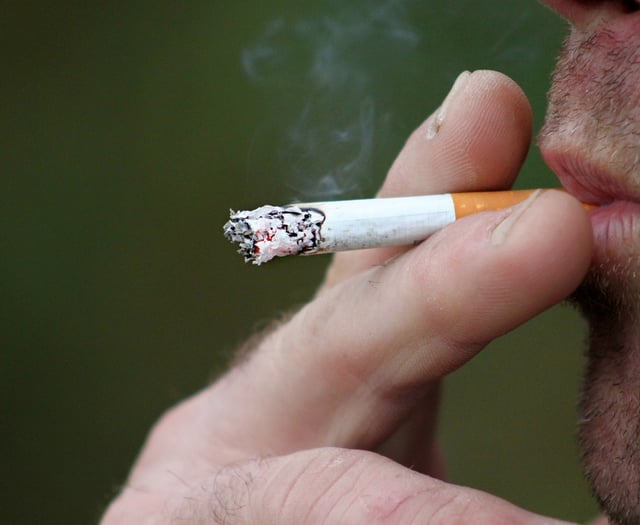 Smokers fined for littering